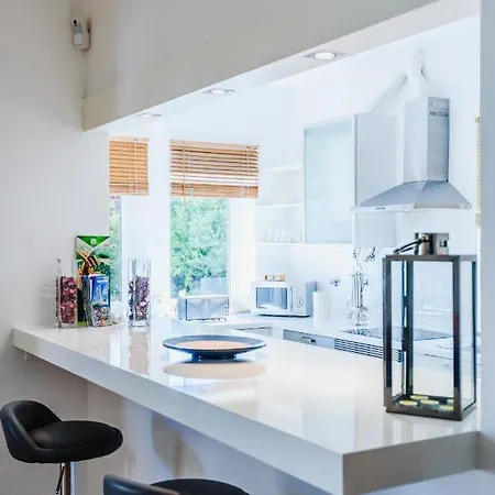 715 - Our Retreat ヴィラ *