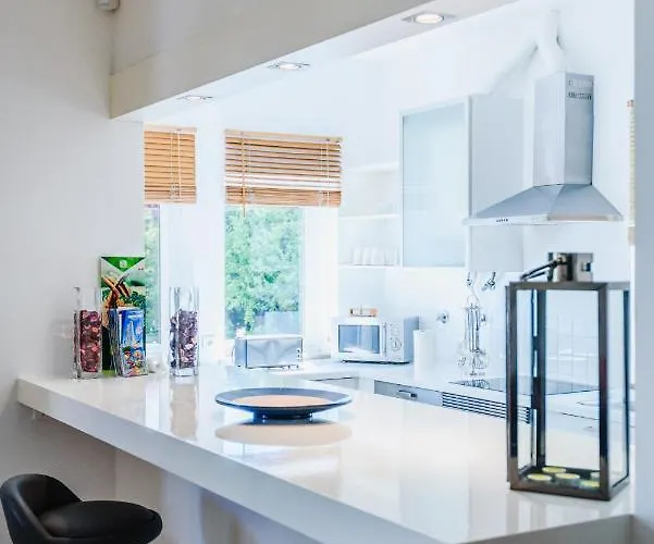 715 - Our Retreat 别墅 *