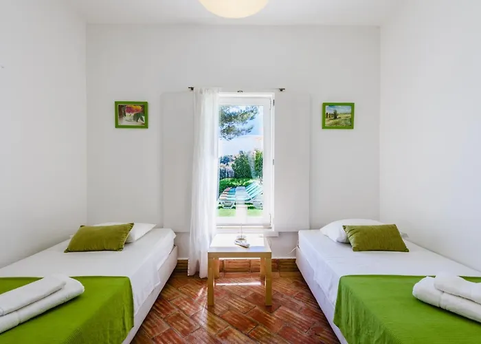 715 - Our Retreat 阿尔布费拉